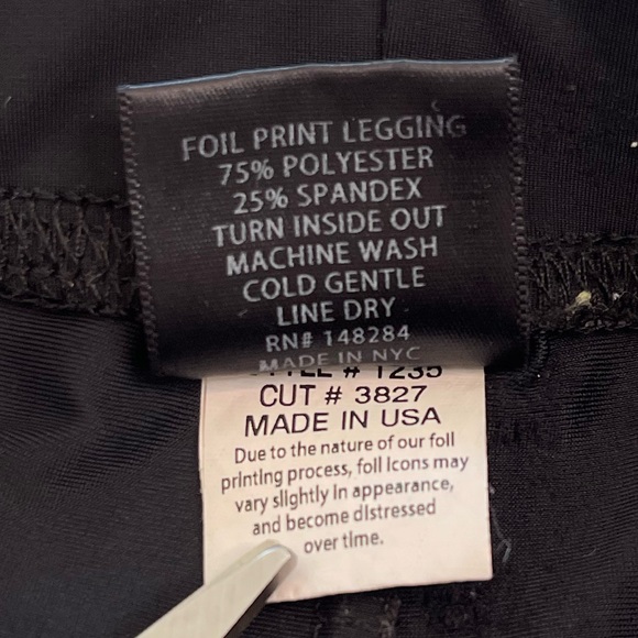 Terez Split Star Eyed Foil Print Leggings Girls Size Medium - Picture 10 of 11